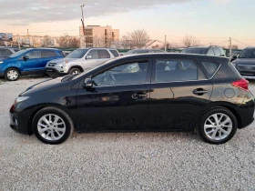 Toyota Auris 2.0D4D 124к.с НАВИГАЦИЯ, КАМЕРА , снимка 8