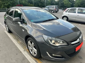 Opel Astra J, снимка 1