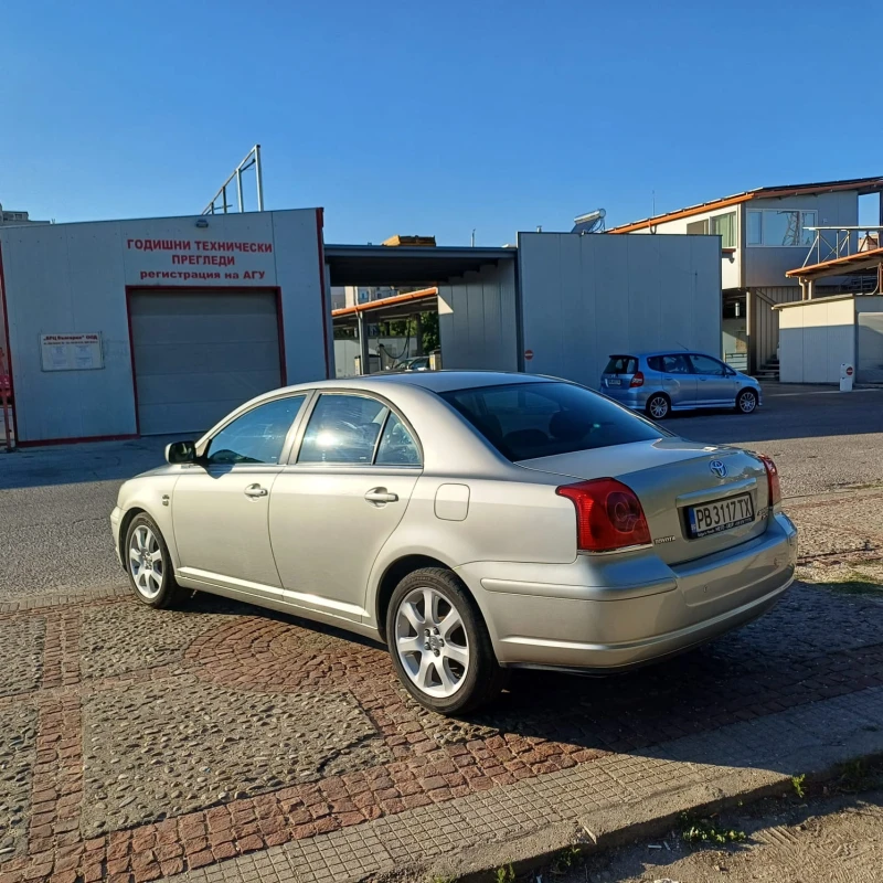 Toyota Avensis, снимка 2 - Автомобили и джипове - 47303414