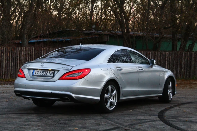 Mercedes-Benz CLS 550 AMG Line, снимка 8 - Автомобили и джипове - 48090529