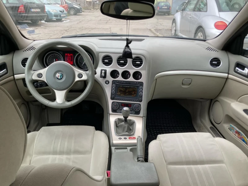 Alfa Romeo 159, снимка 10 - Автомобили и джипове - 48695997