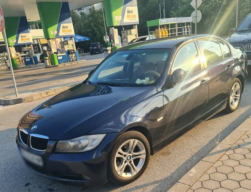 BMW 320 D, снимка 4 - Автомобили и джипове - 49196080