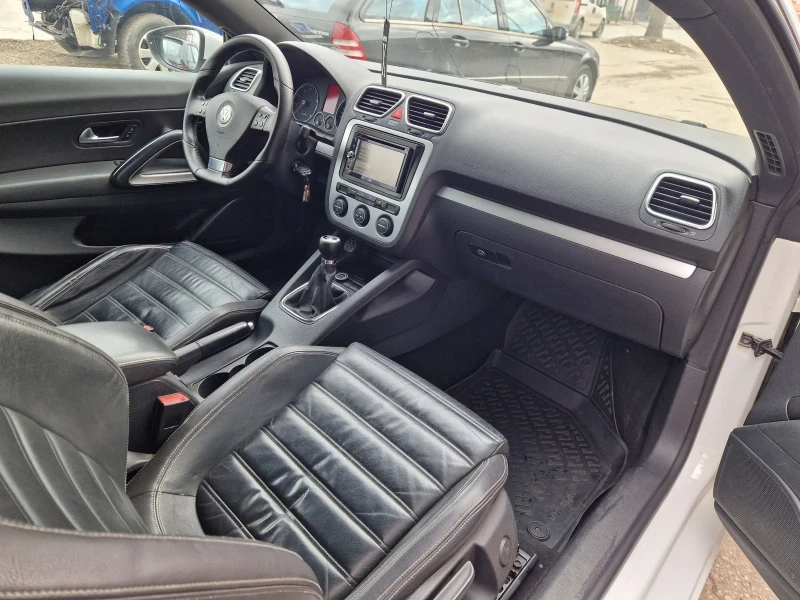 VW Scirocco Газ, снимка 8 - Автомобили и джипове - 49304746