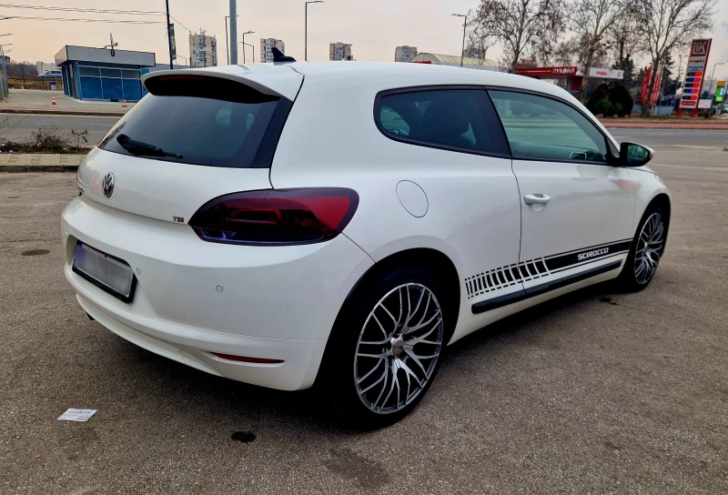 VW Scirocco Газ, снимка 3 - Автомобили и джипове - 49304746