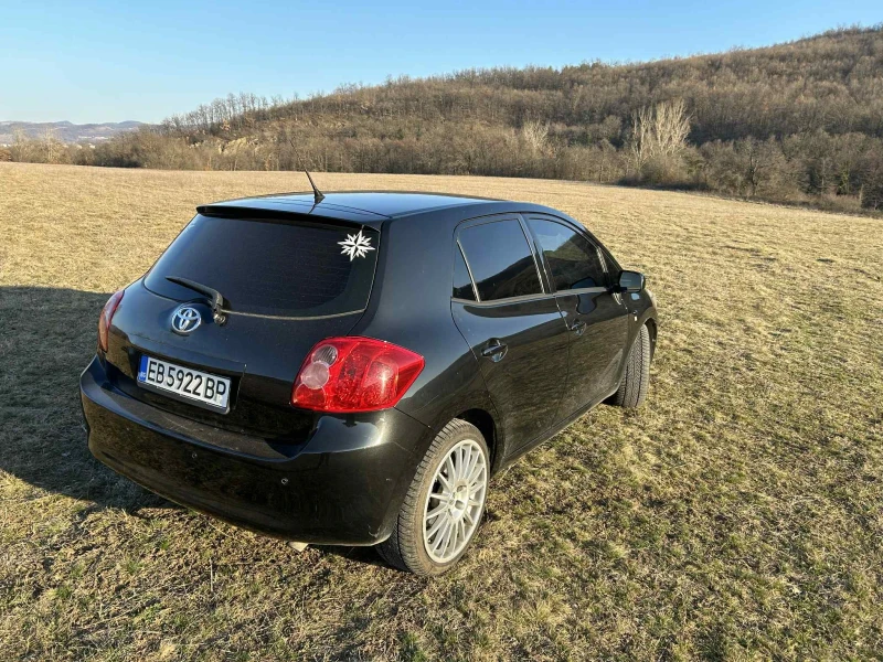 Toyota Auris 2.0 D4D, снимка 5 - Автомобили и джипове - 51535812