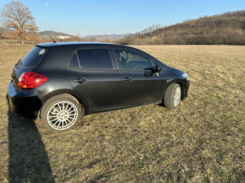 Toyota Auris 2.0 D4D, снимка 6 - Автомобили и джипове - 51535812