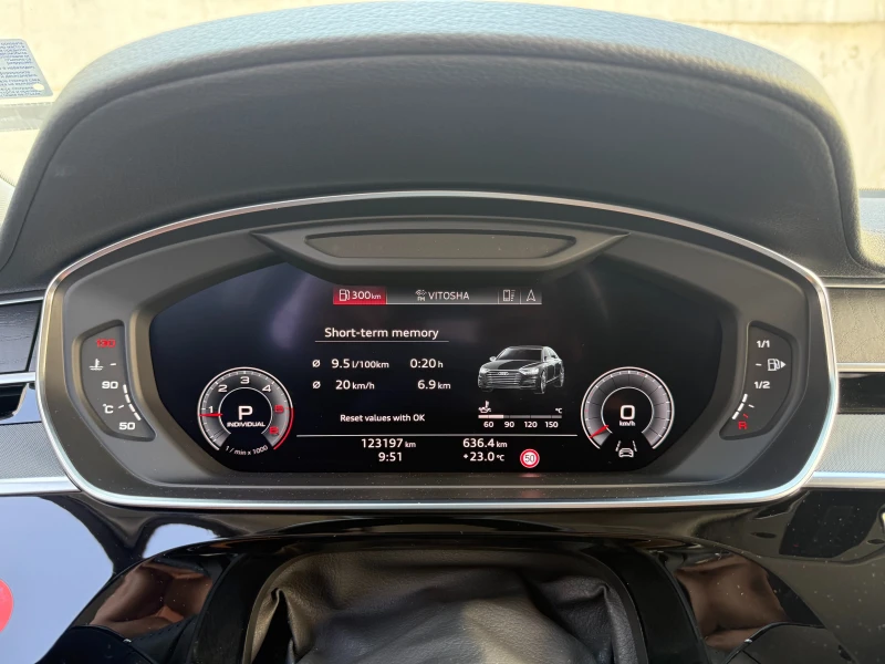 Audi A8 6 МЕСЕЦА ГАРАНЦИЯ!!!Long 5.0 TDI/Сервизна книжка, снимка 15 - Автомобили и джипове - 51623624