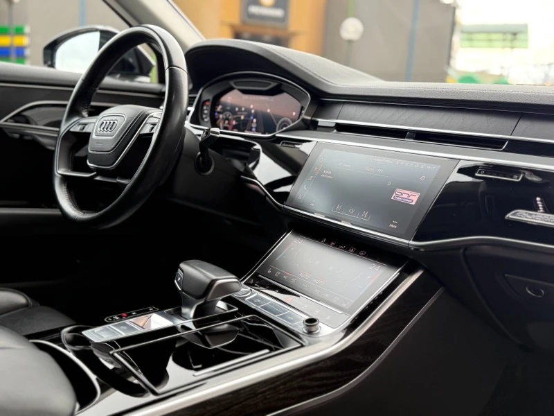 Audi A8 6 МЕСЕЦА ГАРАНЦИЯ!!!Long 5.0 TDI/Сервизна книжка, снимка 9 - Автомобили и джипове - 51623624