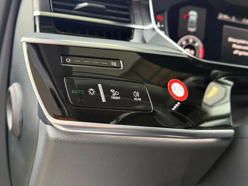 Audi A8 6 МЕСЕЦА ГАРАНЦИЯ!!!Long 5.0 TDI/Сервизна книжка, снимка 14 - Автомобили и джипове - 51623624