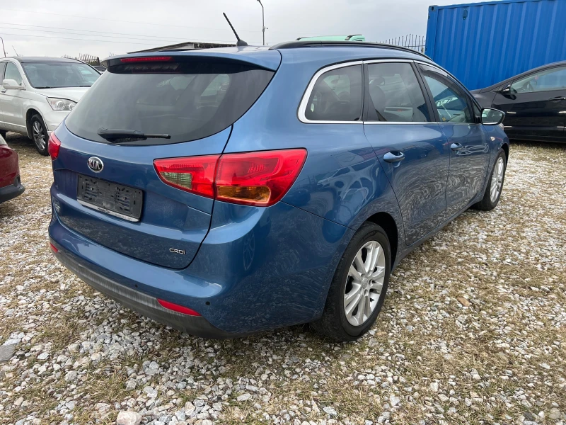 Kia Ceed 1.6 CRDI(КАТО НОВА), снимка 5 - Автомобили и джипове - 52015566