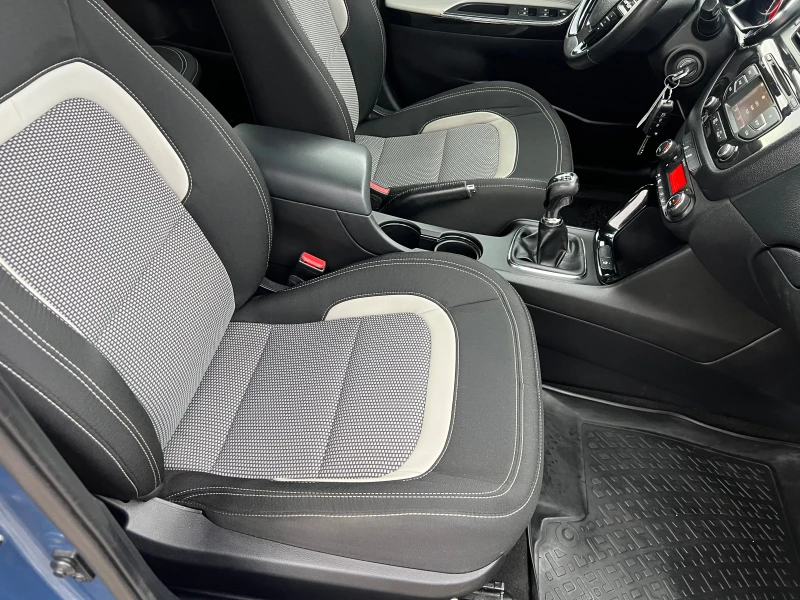 Kia Ceed 1.6 CRDI(КАТО НОВА), снимка 12 - Автомобили и джипове - 52015566