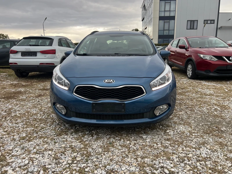 Kia Ceed 1.6 CRDI(КАТО НОВА), снимка 2 - Автомобили и джипове - 52015566