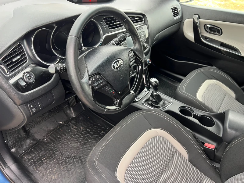 Kia Ceed 1.6 CRDI(КАТО НОВА), снимка 10 - Автомобили и джипове - 52015566