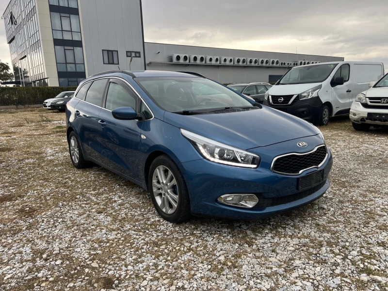 Kia Ceed 1.6 CRDI(КАТО НОВА), снимка 3 - Автомобили и джипове - 52015566
