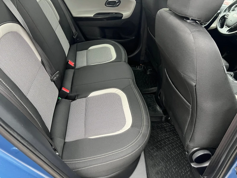 Kia Ceed 1.6 CRDI(КАТО НОВА), снимка 14 - Автомобили и джипове - 52015566