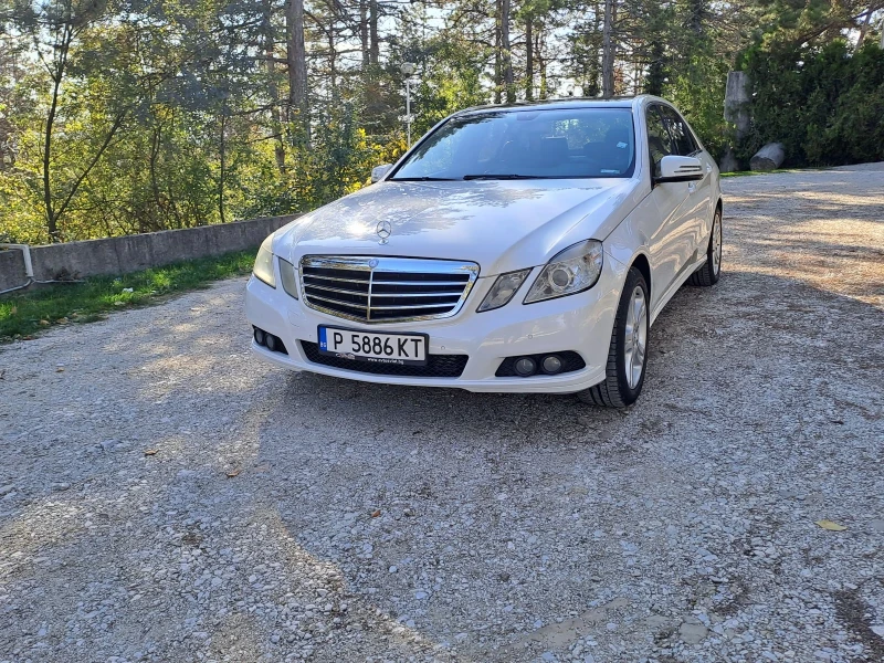 Mercedes-Benz E 220 CDI, снимка 2 - Автомобили и джипове - 52128330