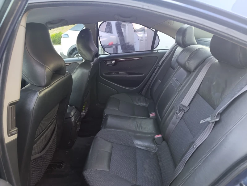 Volvo S60 Бензин/газ 2.4 140 к.с, снимка 11 - Автомобили и джипове - 52348577