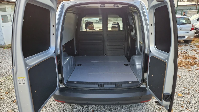 VW Caddy 1.4 TGI.110 кс.ПЪЛНА СЕРВИЗНА ИСТОРИЯ  EURO 6, снимка 10 - Автомобили и джипове - 52392087