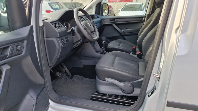 VW Caddy 1.4 TGI.110 кс.ПЪЛНА СЕРВИЗНА ИСТОРИЯ  EURO 6, снимка 9 - Автомобили и джипове - 52392087