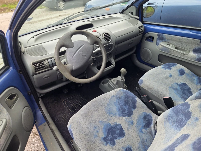 Renault Twingo 1.2 i, снимка 8 - Автомобили и джипове - 52580960