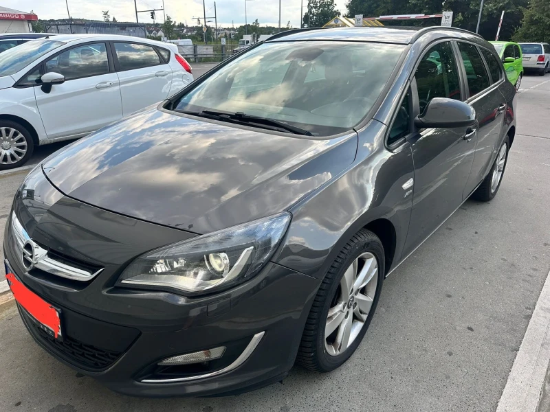 Opel Astra J, снимка 2 - Автомобили и джипове - 52619132