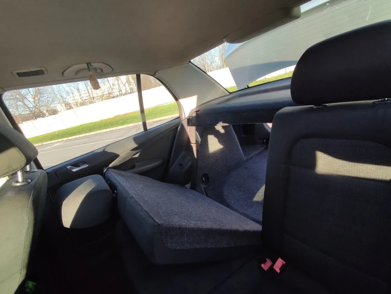 Skoda Fabia 1.4 TDi, снимка 9 - Автомобили и джипове - 53420571