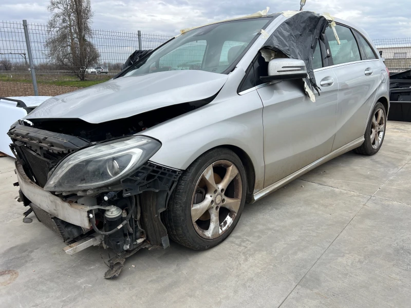 Mercedes-Benz B 200 B200