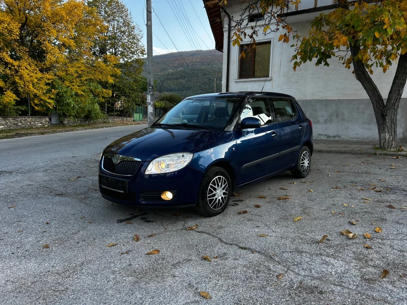 Skoda Fabia 1.4TDi * СЕРВИЗНА КНИЖКА* КСЕНОН* ДВА КЛЮЧА*  - 3999 лв. / 2044.66 € - 14137499 1