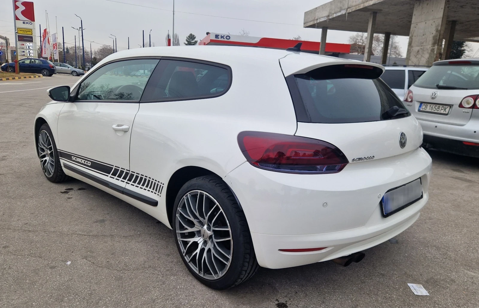 VW Scirocco Газ - изображение 4