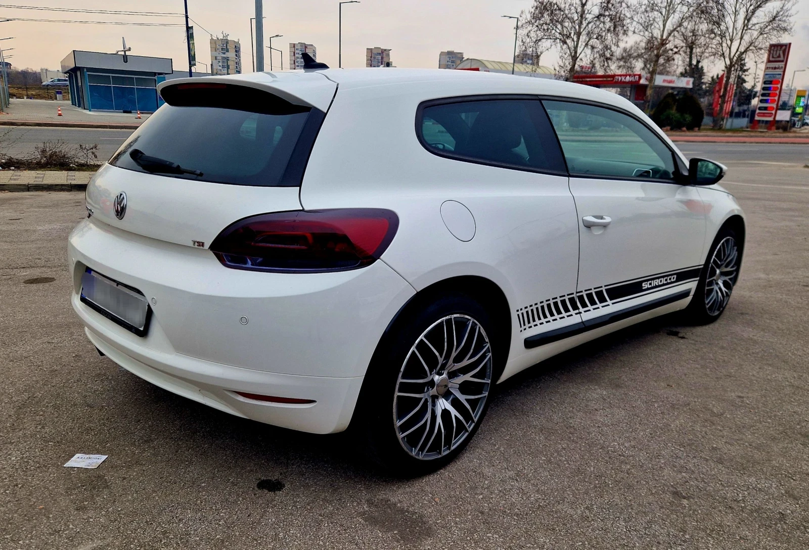 VW Scirocco Газ - изображение 3