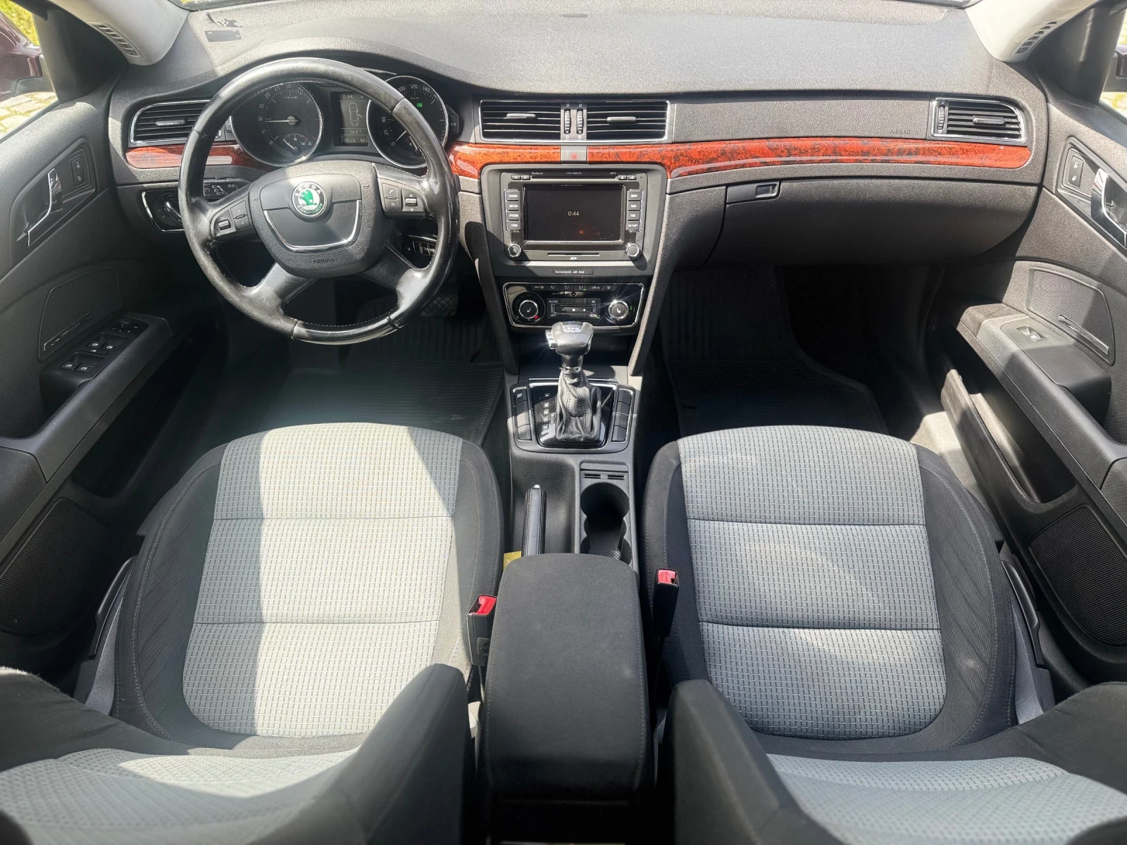 Skoda Superb  - изображение 9