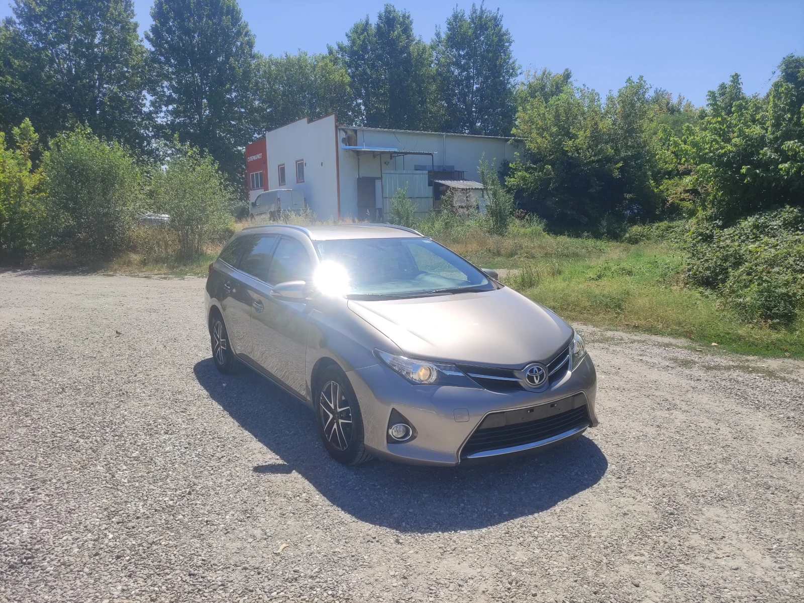 Toyota Auris 1.4d4d като нов 6ck навигация, камера - изображение 3