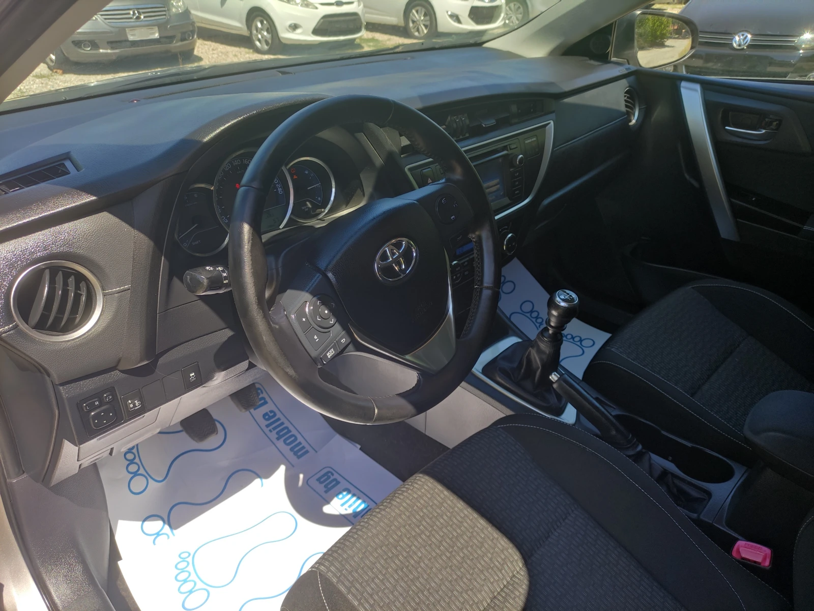 Toyota Auris 1.4d4d като нов 6ck навигация, камера - изображение 10