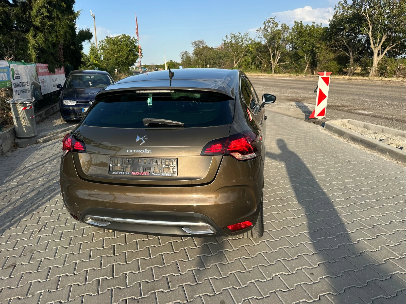 Citroen DS4 Нави Подгрев Масаж Мъртва Зона  6 скорости  - изображение 4