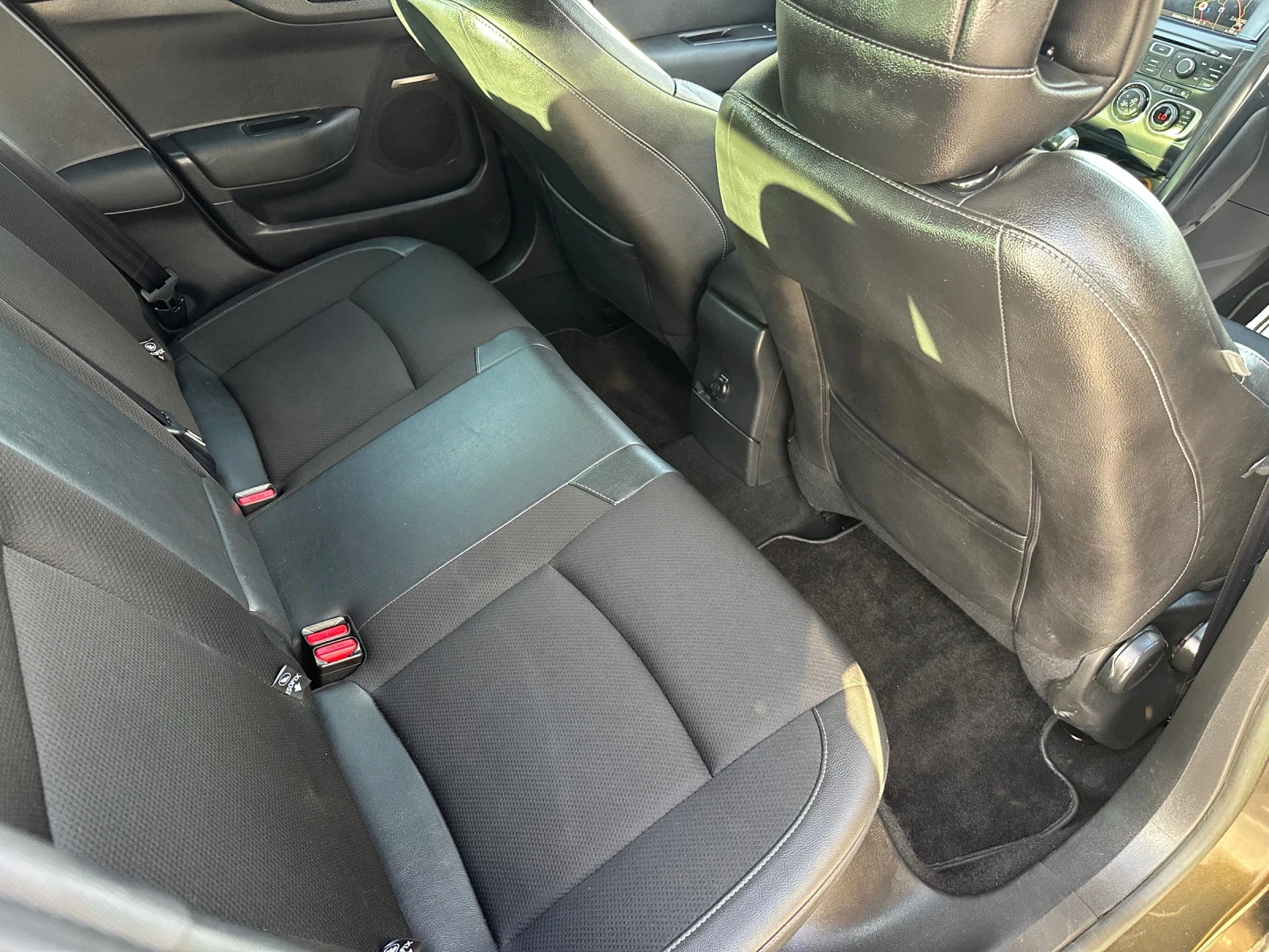 Citroen DS4       6   | Mobile.bg   12