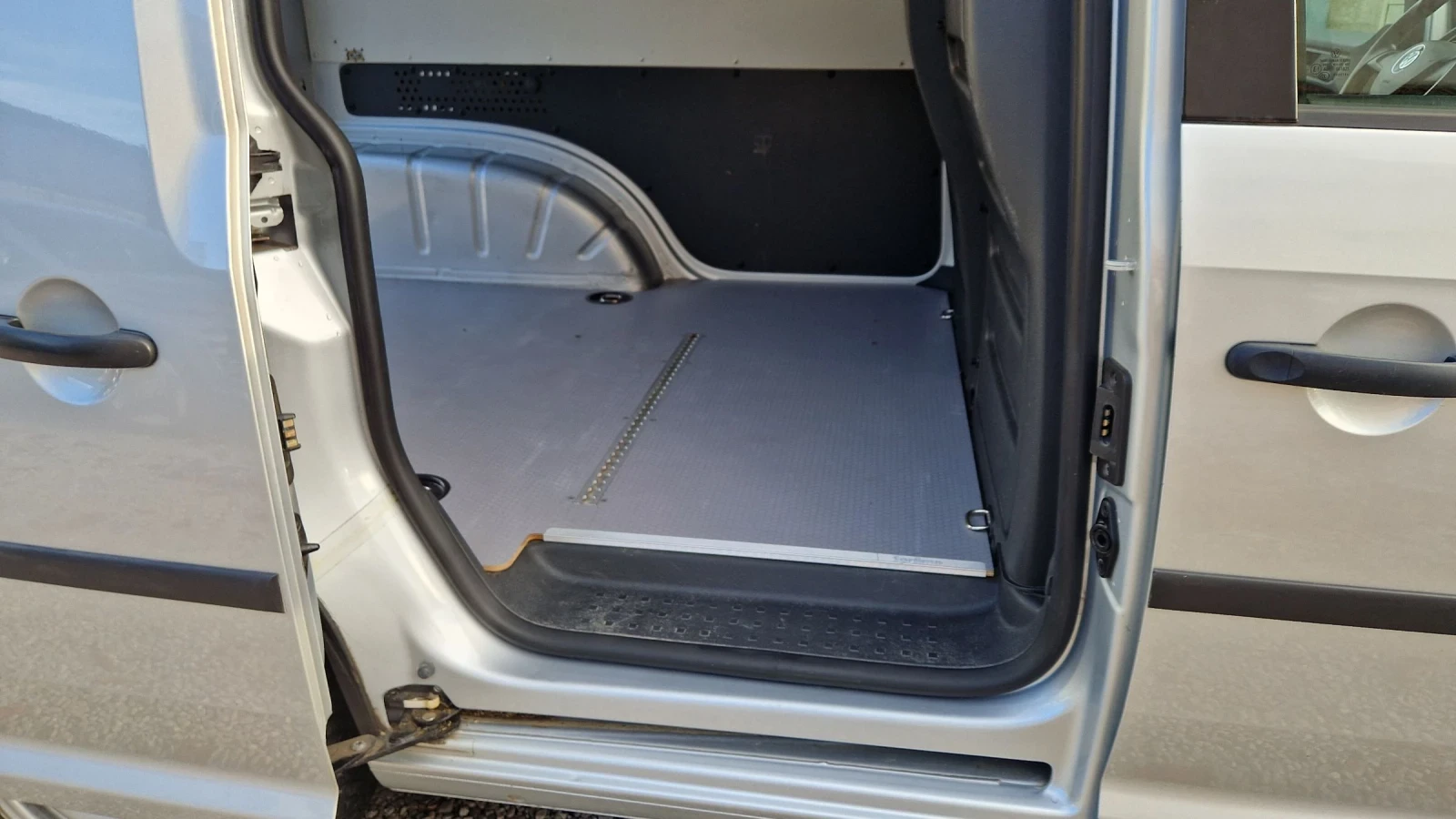 VW Caddy 1.4 TGI.110 .    EURO 6 | Mobile.bg   11