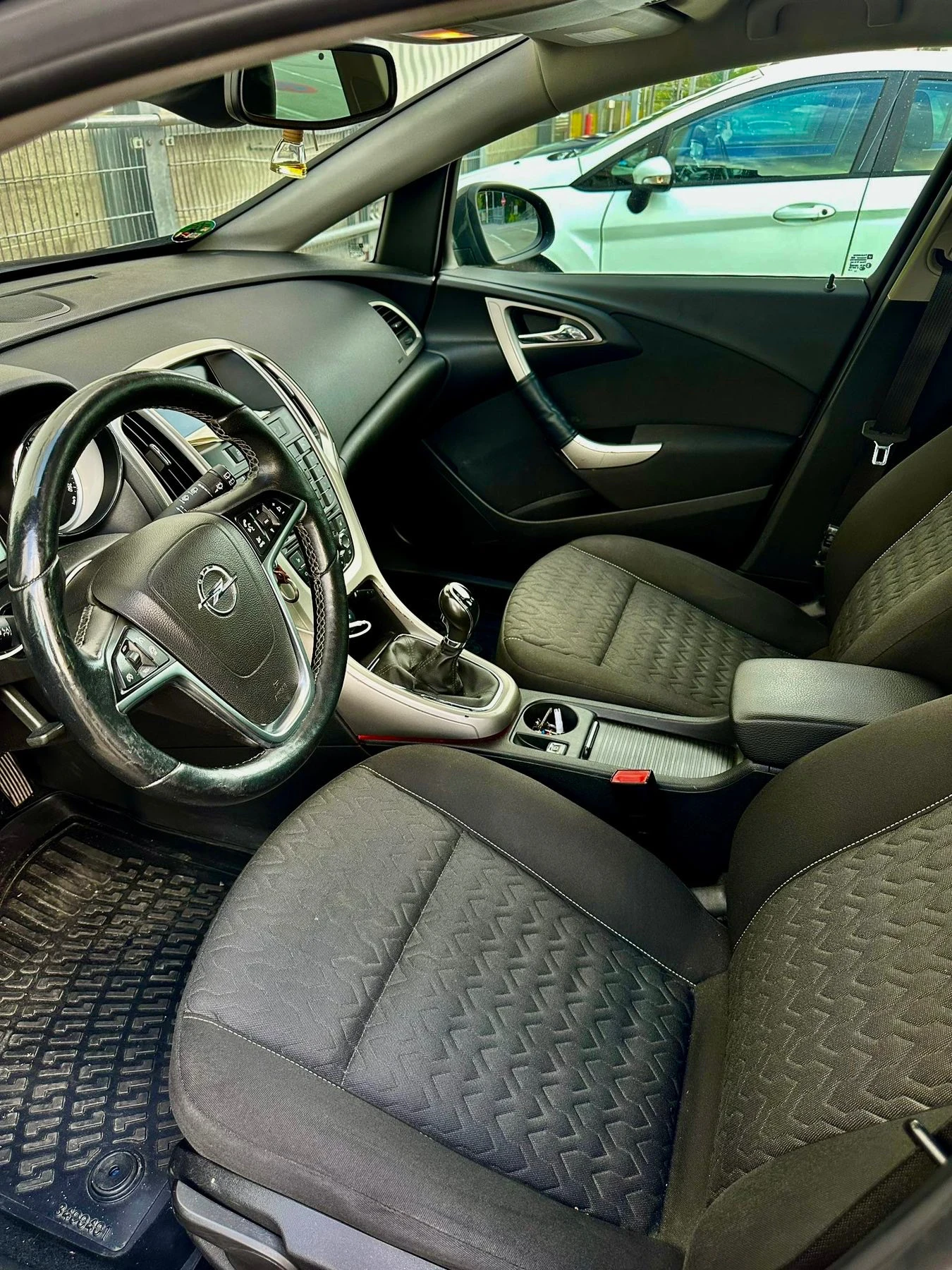 Opel Astra J | Mobile.bg   3