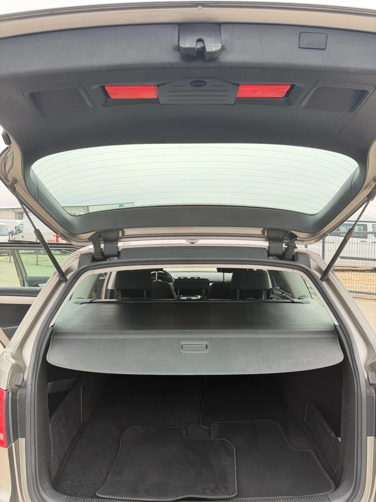 VW Passat 2.0TDI ALLTRACK | Mobile.bg � ����������� 14