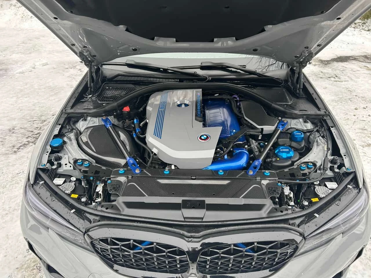 BMW 340  xDrive M PACKET / INDIVIDUAL / 8ZF, снимка 9 - Автомобили и джипове - 53794580