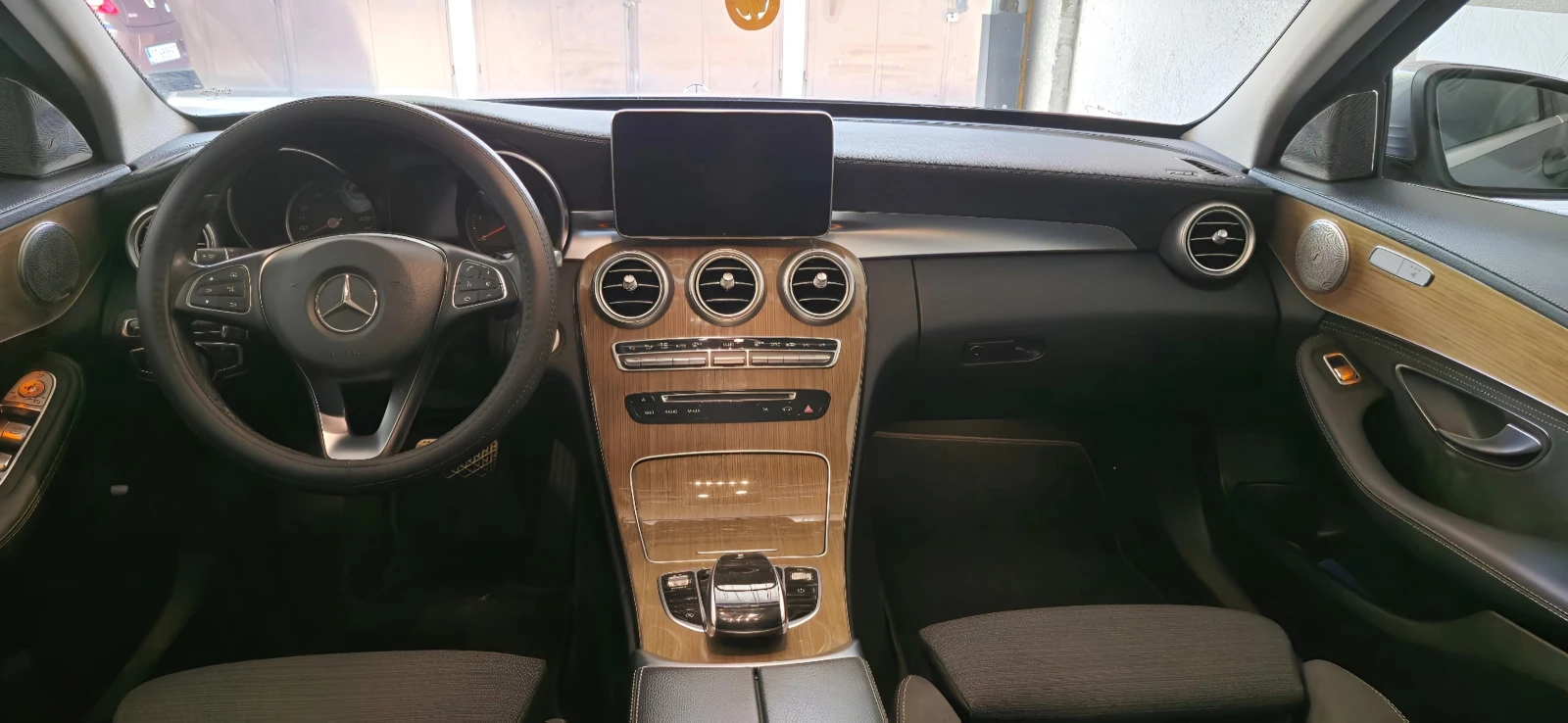 Mercedes-Benz C 220 W205 , снимка 8 - Автомобили и джипове - 53990366