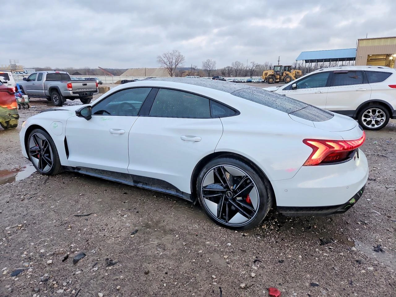 Audi E-Tron GT RS QUATTRO, снимка 2 - Автомобили и джипове - 54344754