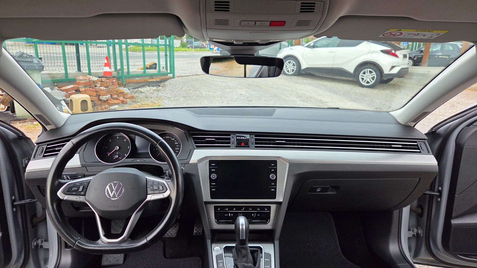 VW Passat 2.0 TDi , снимка 11 - Автомобили и джипове - 54457672