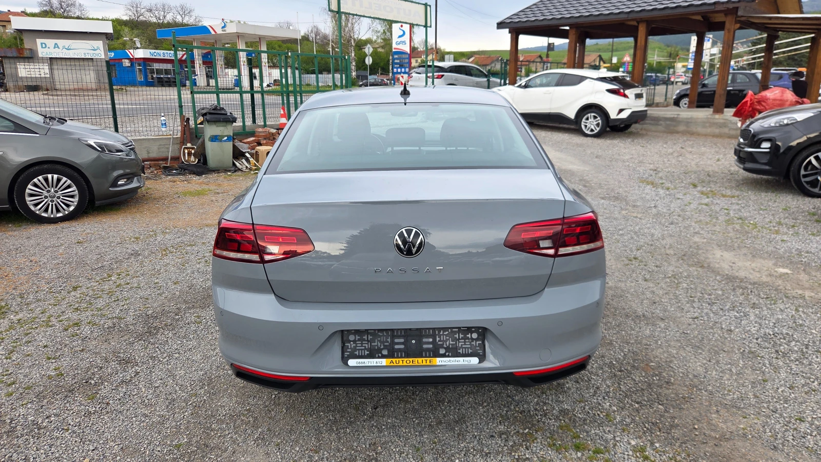 VW Passat 2.0 TDi , снимка 8 - Автомобили и джипове - 54457672