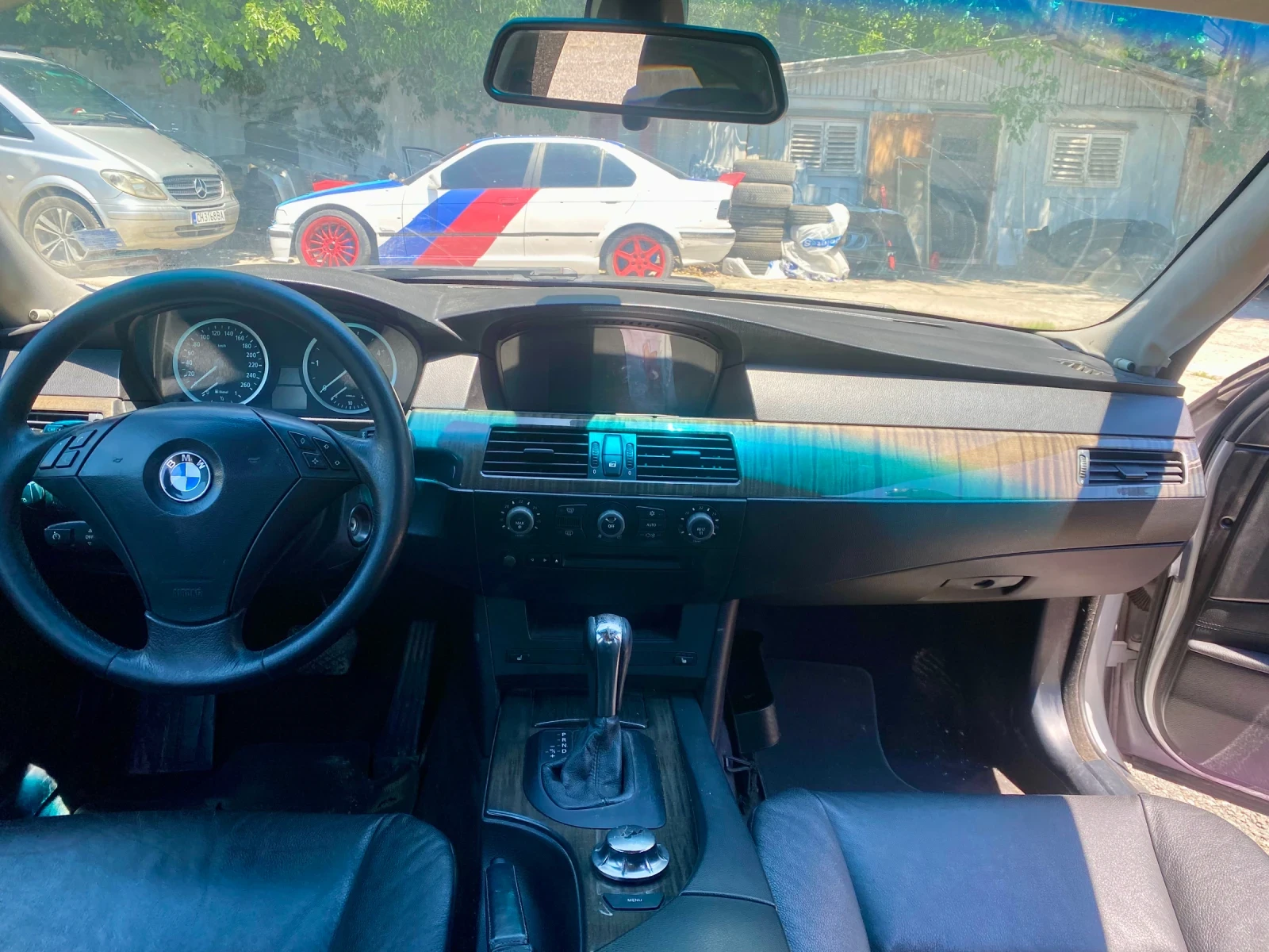 BMW 530, снимка 6 - Автомобили и джипове - 55094567