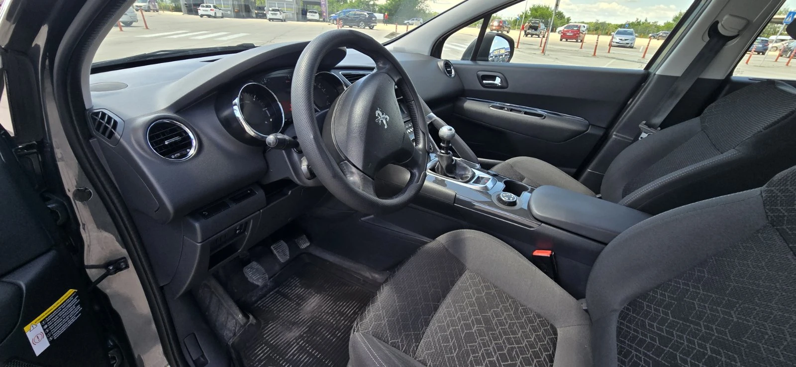 Peugeot 3008 1.6 150кс РЕАЛНИ КМ, ДДС , снимка 14 - Автомобили и джипове - 54713204