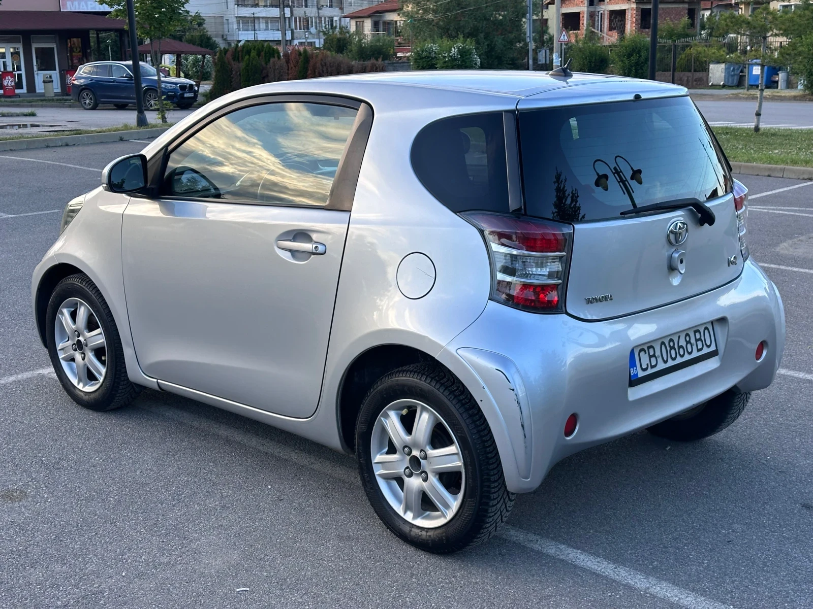 Toyota IQ, снимка 5 - Автомобили и джипове - 55096328