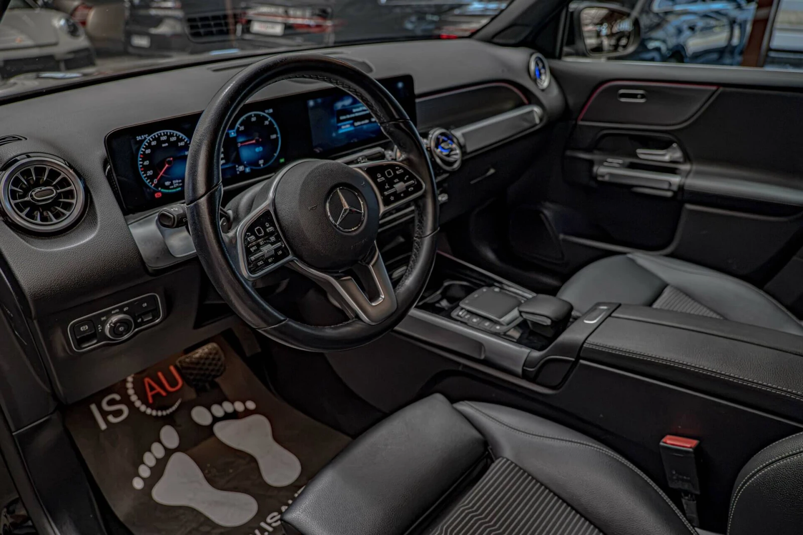 Mercedes-Benz EQB 300 4Matic/Ambient/Камера/MBUX/Virtual/, снимка 7 - Автомобили и джипове - 55285375