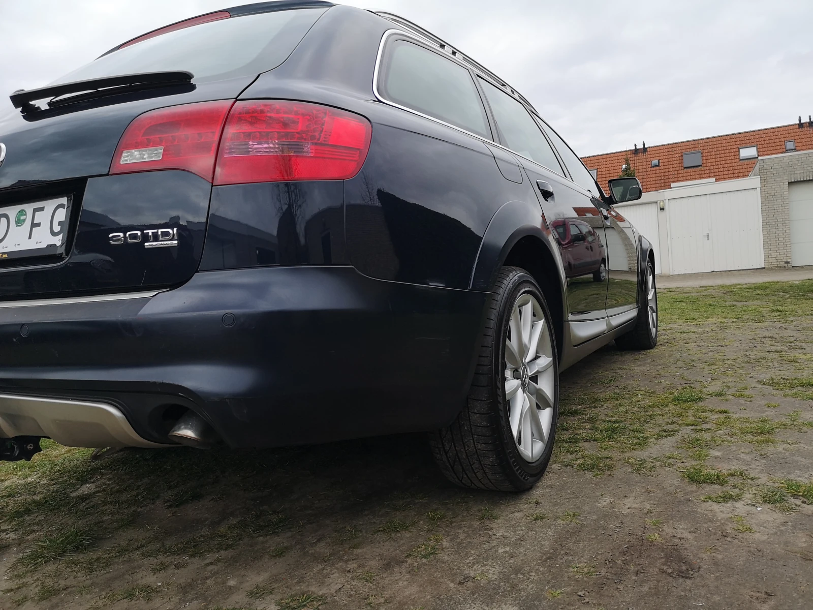 Audi A6 Allroad 3.0 TDI ASB Keyless, снимка 5 - Автомобили и джипове - 55394674