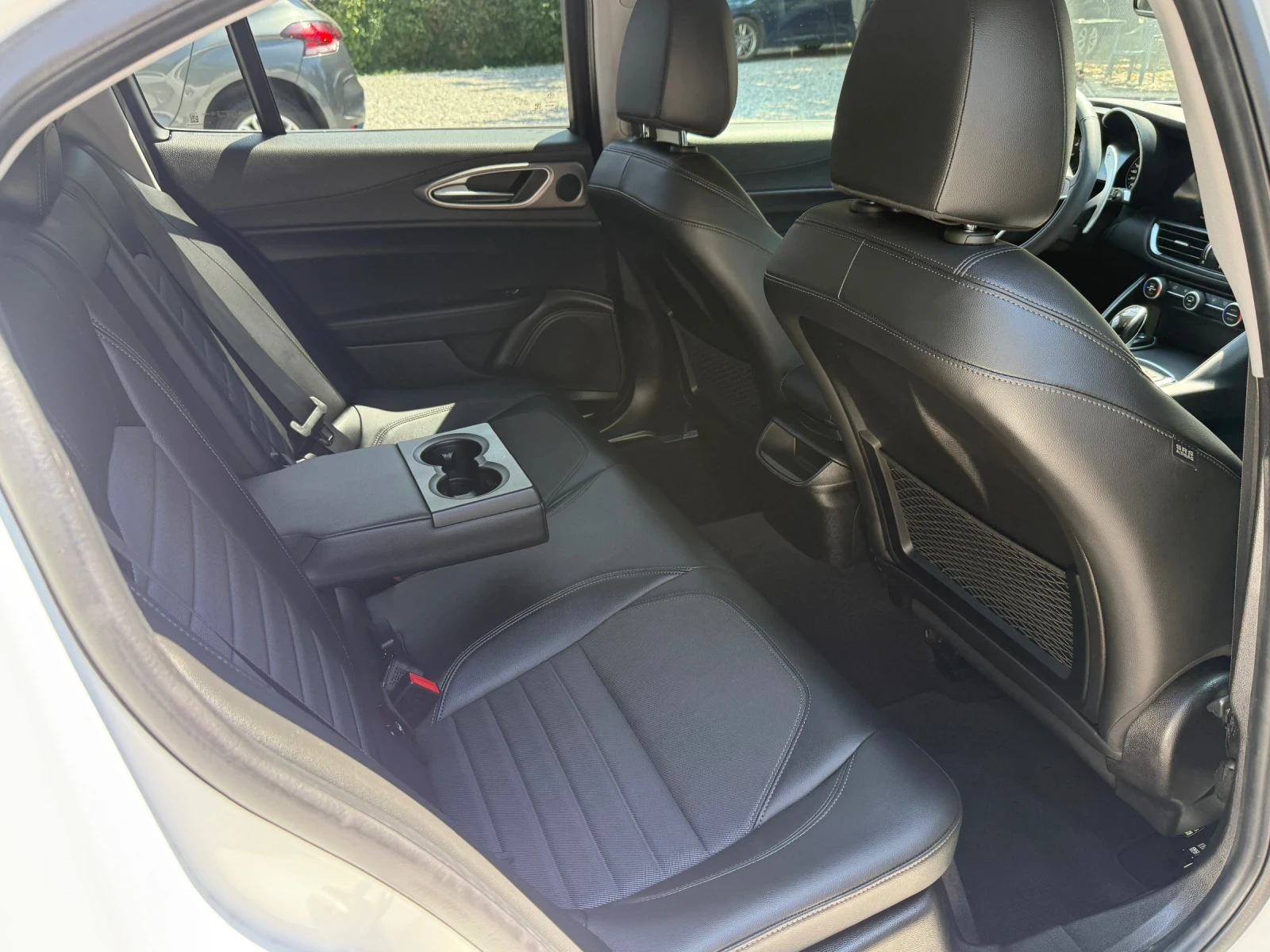 Alfa Romeo Giulia 2.2JTDM Business - 180k.c. - A��������! | Mobile.bg � ����������� 9