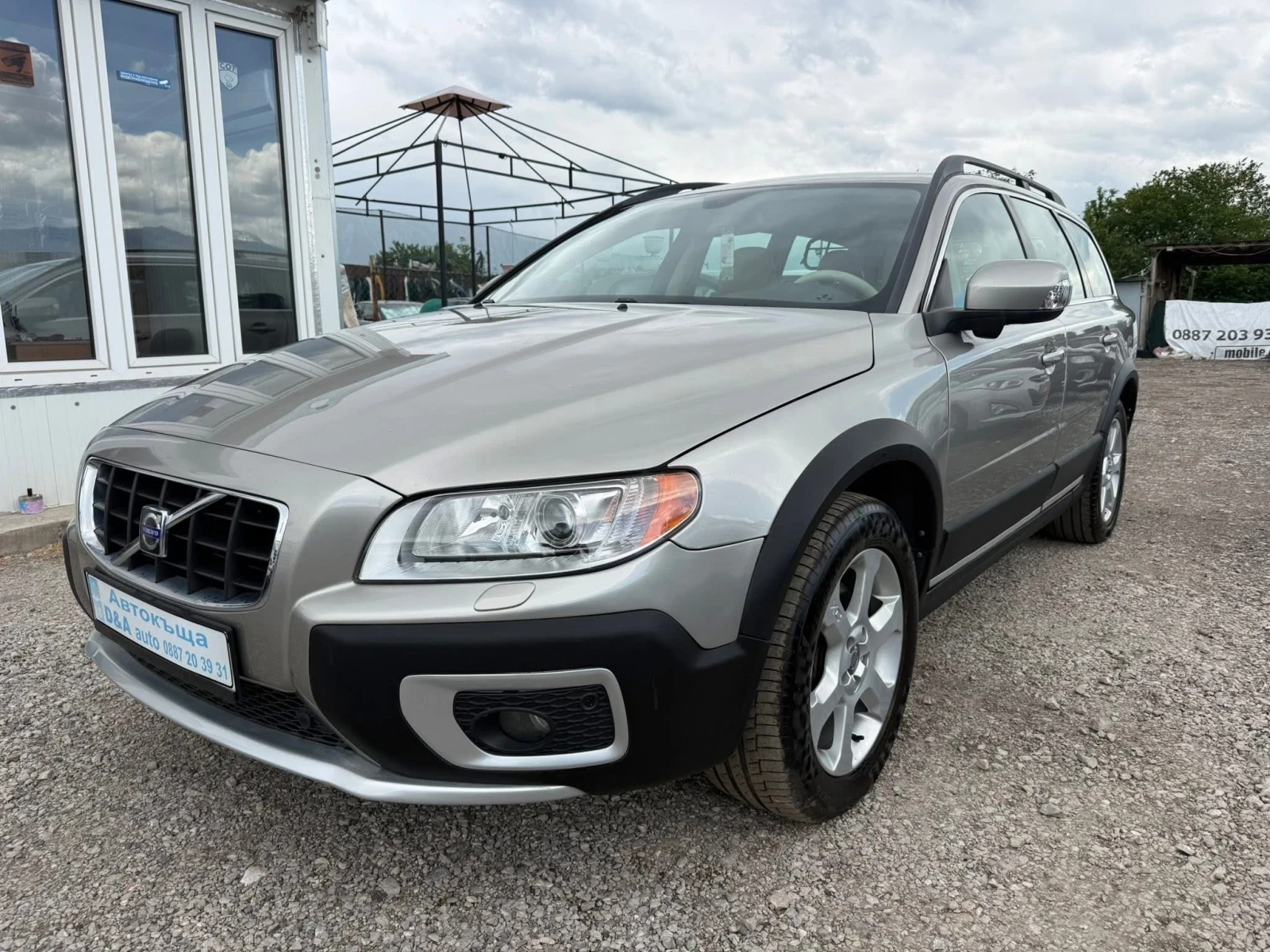 Volvo Xc70 3.0i 4х4, снимка 4 - Автомобили и джипове - 55815893